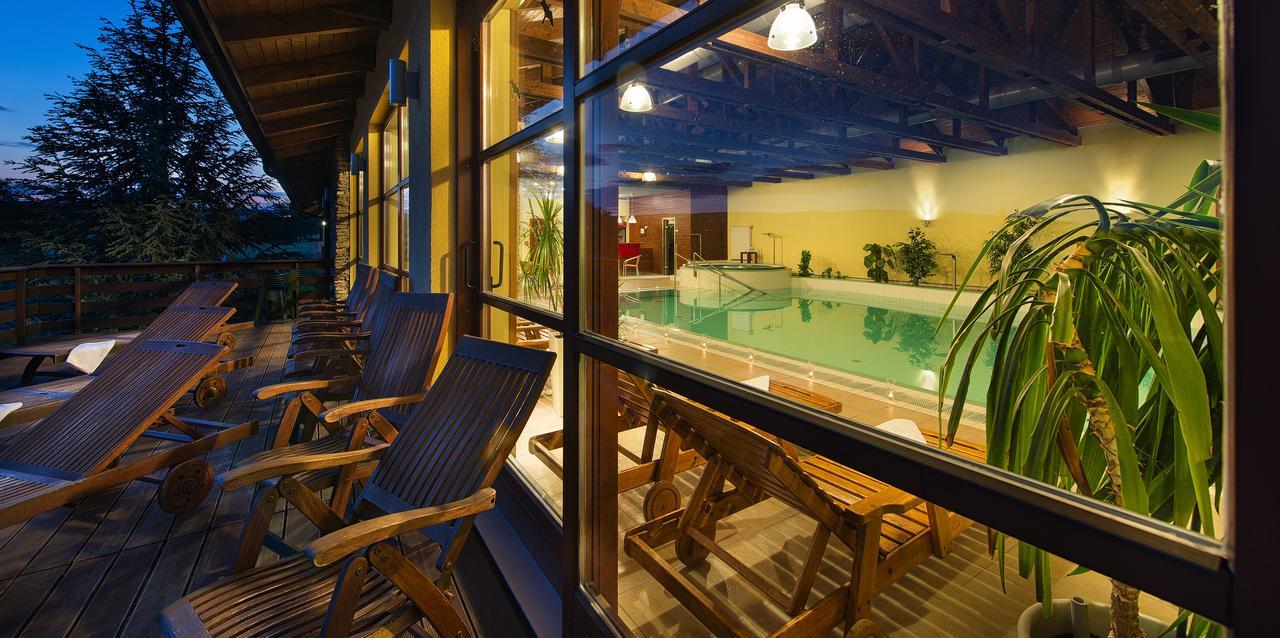 Wellness Hotel Happy Star Hnanice  Luaran gambar