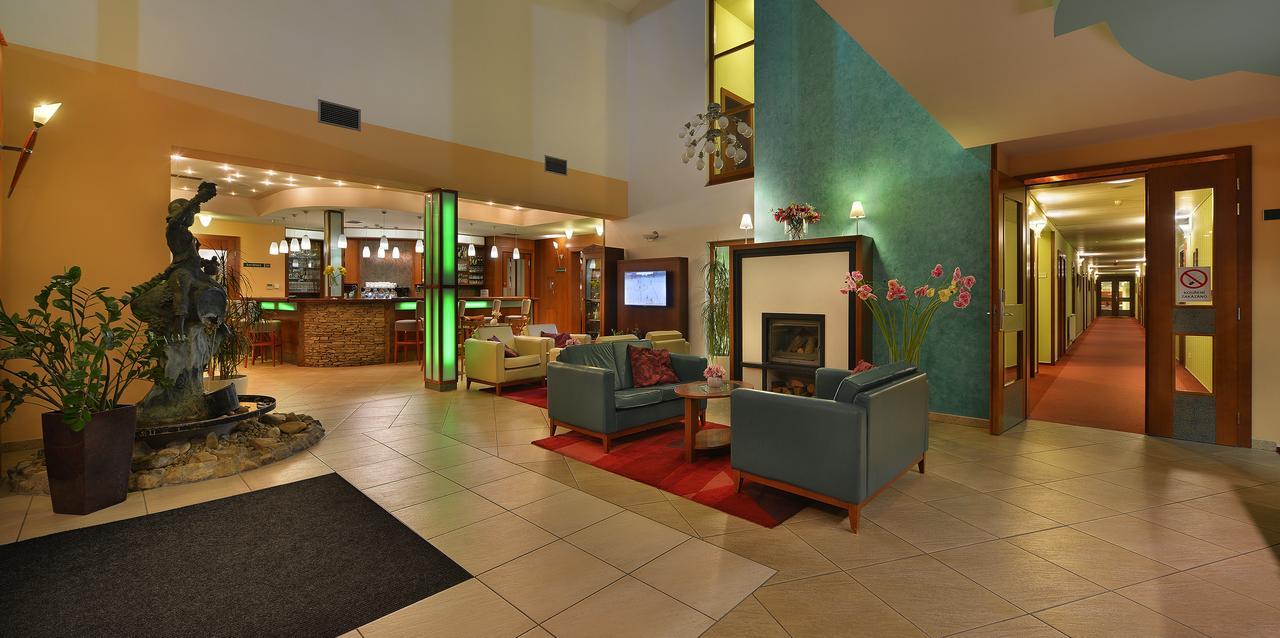 Wellness Hotel Happy Star Hnanice  Luaran gambar